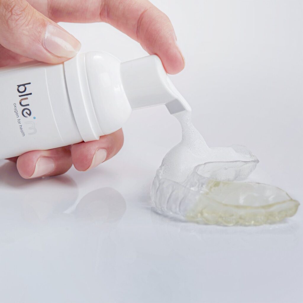 blue®m Oral Foam Large 100ml