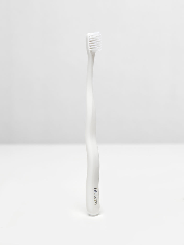 blue®m Postsurgical Toothbrush